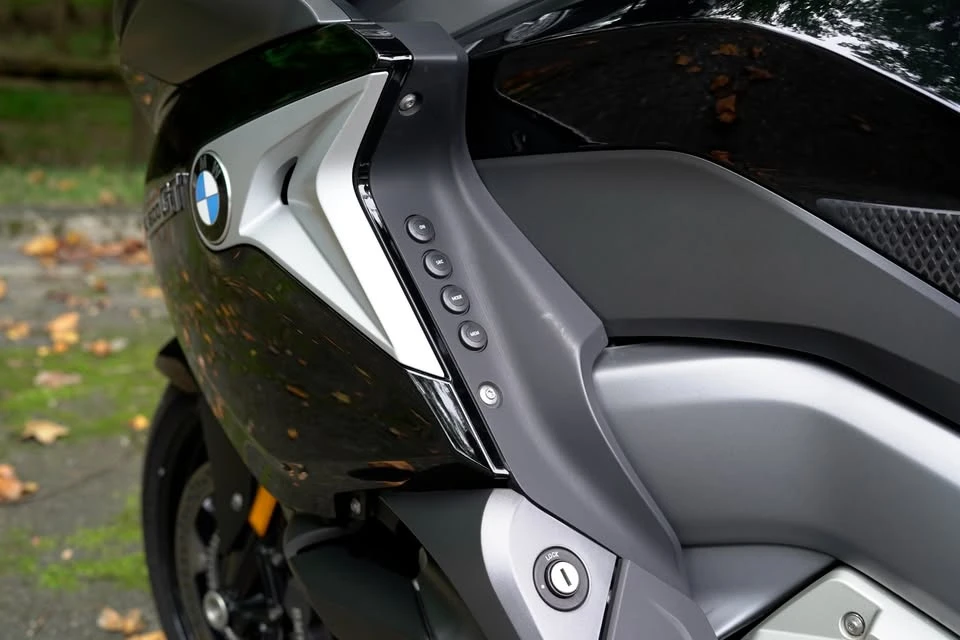 2019 BMW K1600 - Image 10 of 10