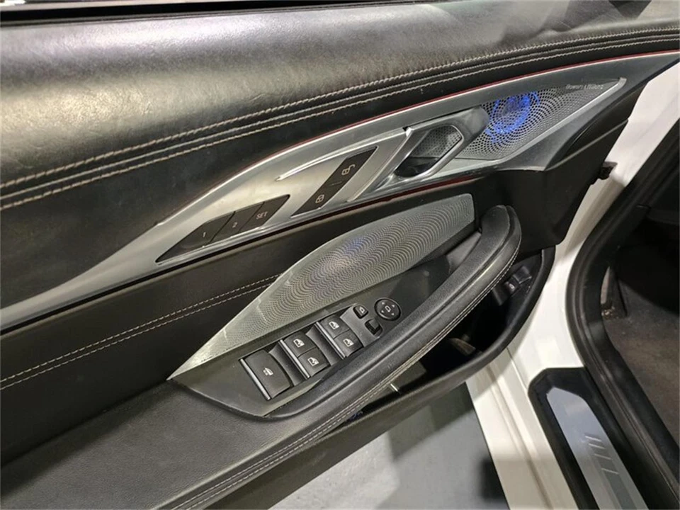 2019 BMW - Image 13 of 31