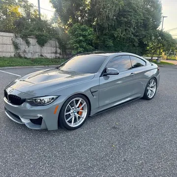 2019 BMW M4CS