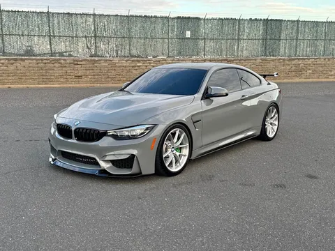 2019 BMW M4CS