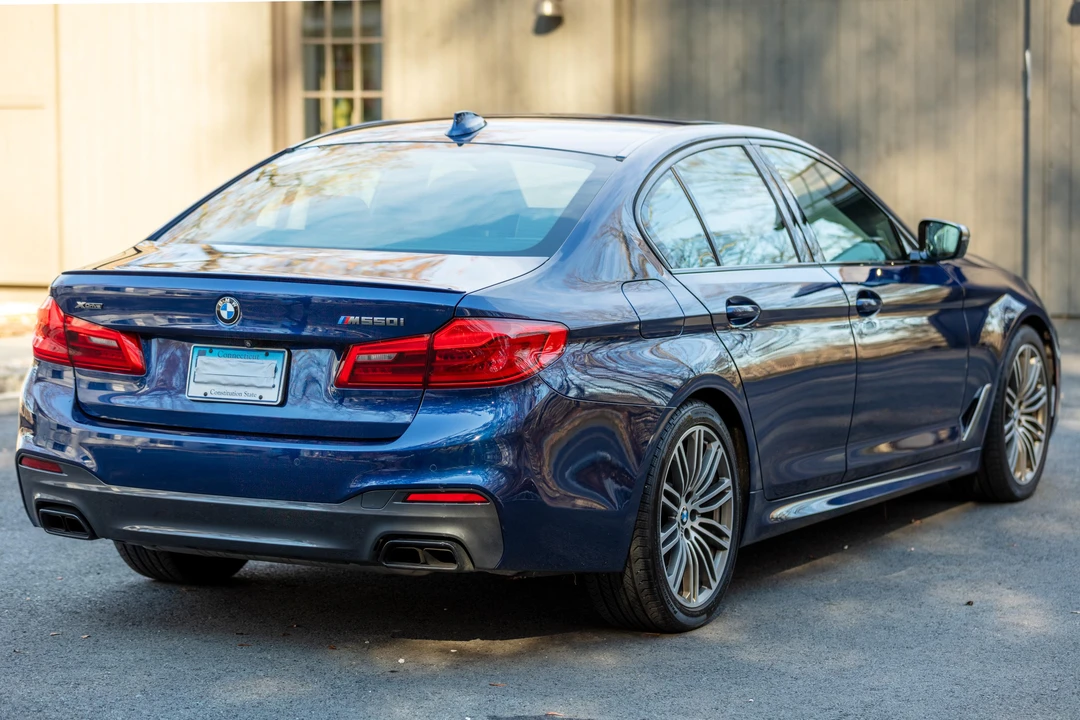 2019 BMW G30 M550i & M550d Sedan - Image 9 of 31