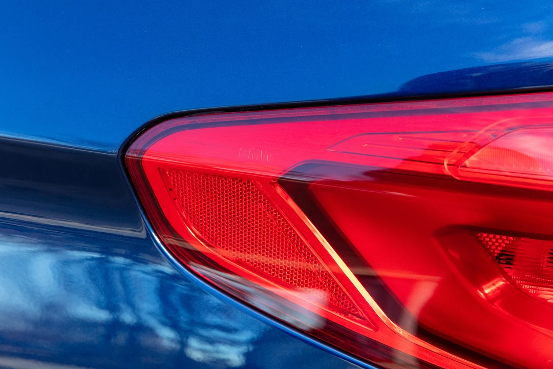 2019 BMW G30 M550i & M550d Sedan - Image 30 of 31