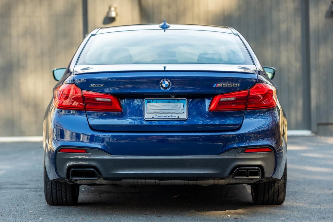 2019 BMW G30 M550i & M550d Sedan - Image 8 of 31
