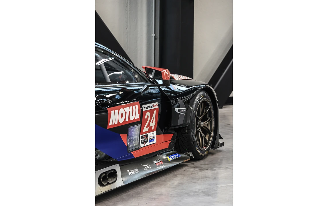 2019 BMW M8 GTE - Image 12 of 16