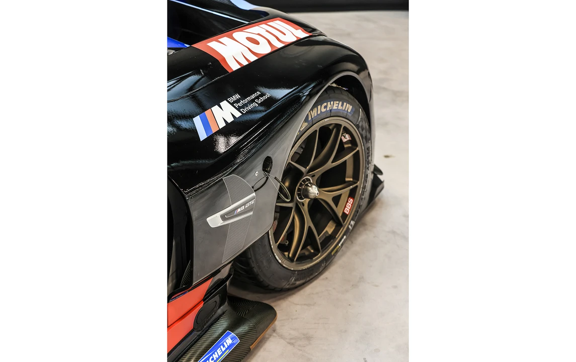 2019 BMW M8 GTE - Image 11 of 16