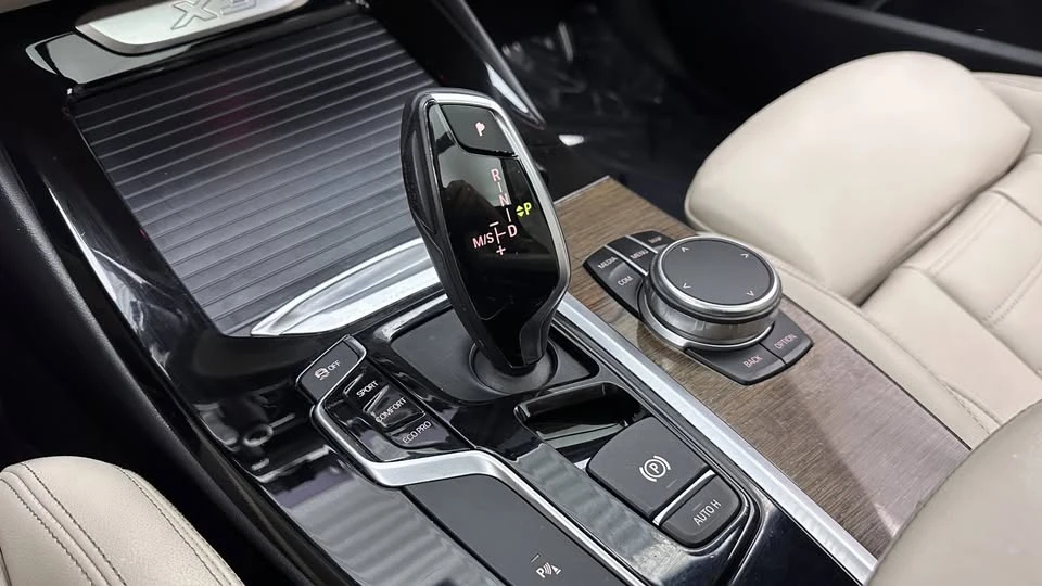 2019 BMW G01 X3 - Image 14 of 19