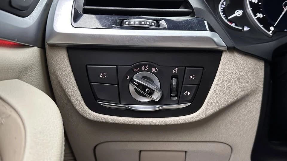 2019 BMW G01 X3 - Image 17 of 19
