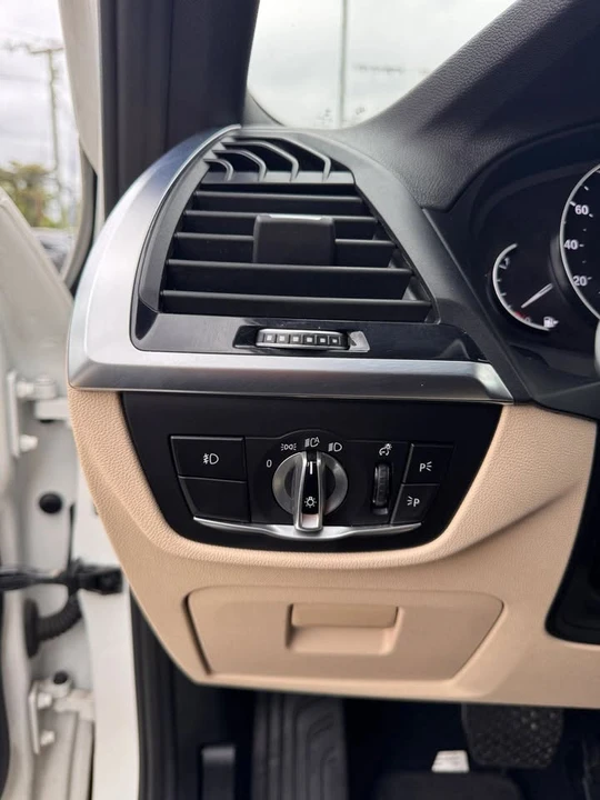 2019 BMW G01 X3 - Image 16 of 20