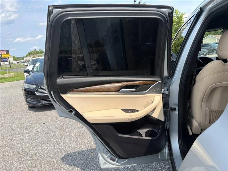 2019 BMW G01 X3 - Image 11 of 20