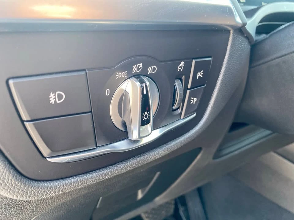 2019 BMW G01 X3 - Image 11 of 19