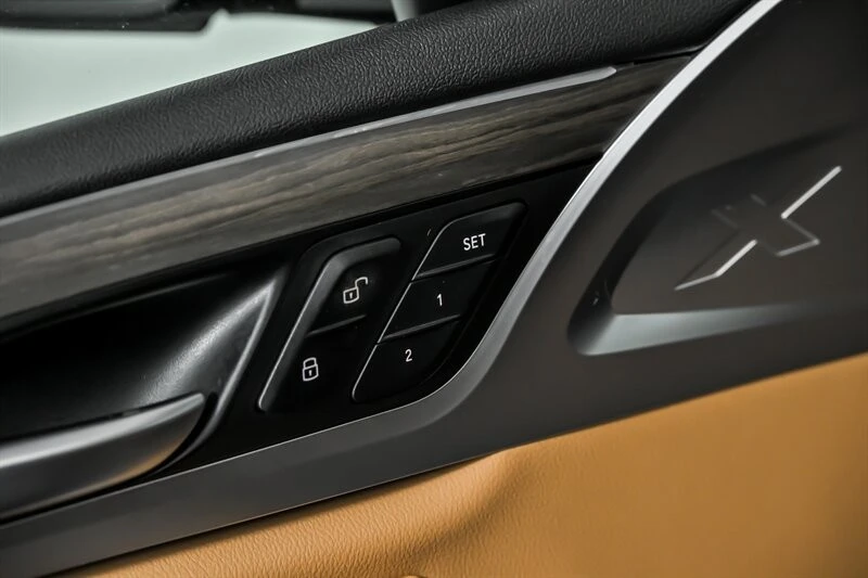 2019 BMW G01 X3 - Image 16 of 21