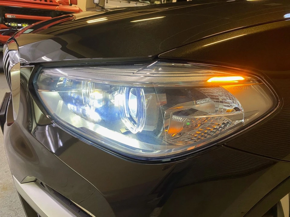 2019 BMW G01 X3 - Image 14 of 21