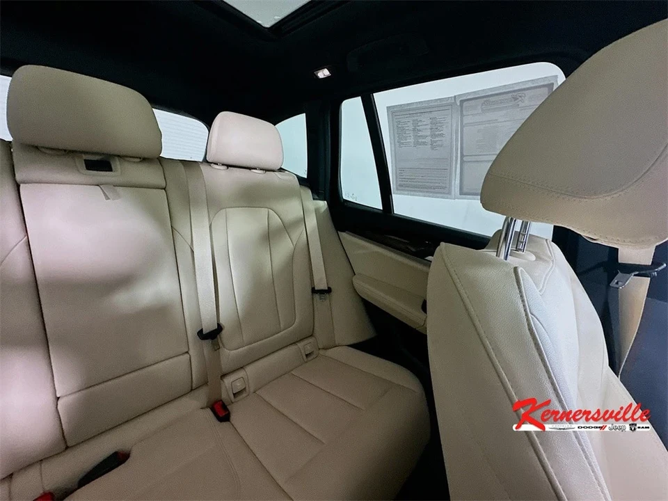 2019 BMW G01 X3 - Image 14 of 21