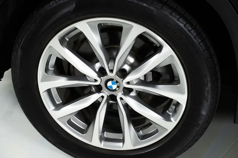 2019 BMW G01 X3 - Image 14 of 21