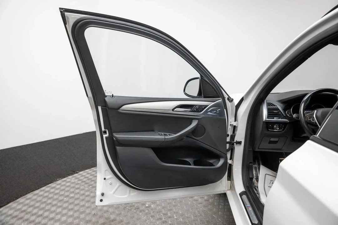 2019 BMW G01 X3 - Image 10 of 12