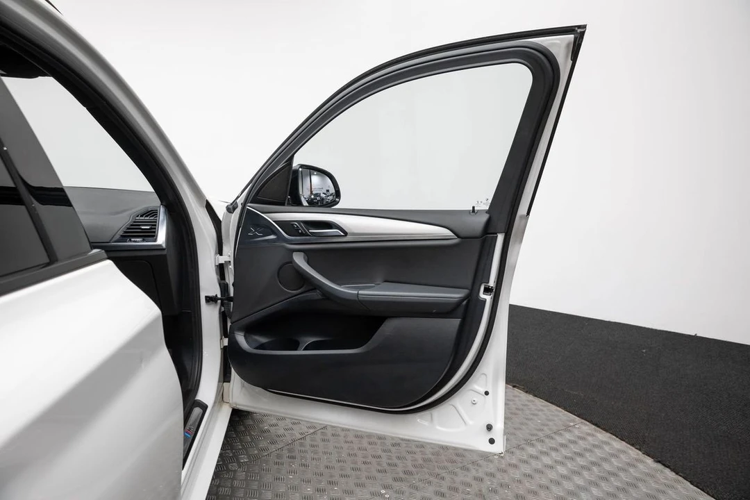 2019 BMW G01 X3 - Image 11 of 12