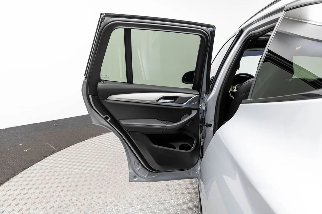2019 BMW G01 X3 - Image 12 of 21