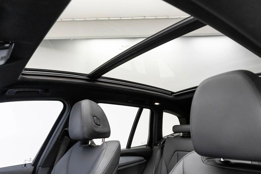 2019 BMW G01 X3 - Image 18 of 21