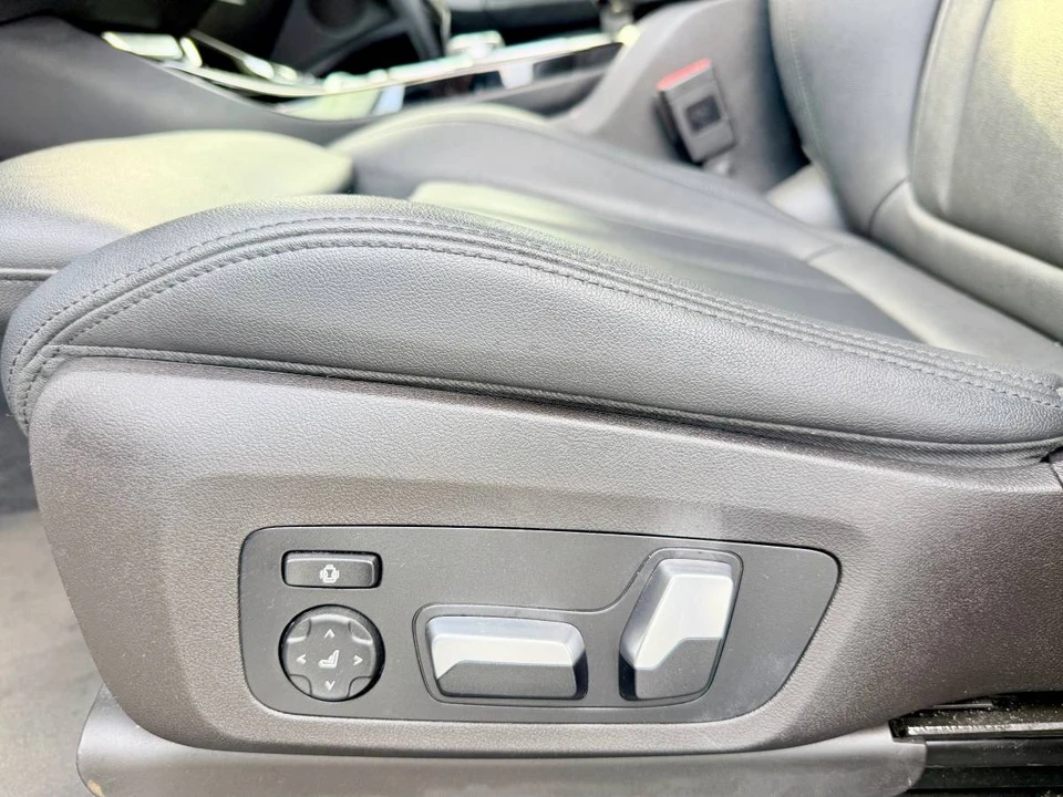 2019 BMW G01 X3 - Image 11 of 24