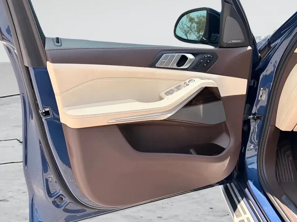 2019 BMW G07 X7 - Image 12 of 18