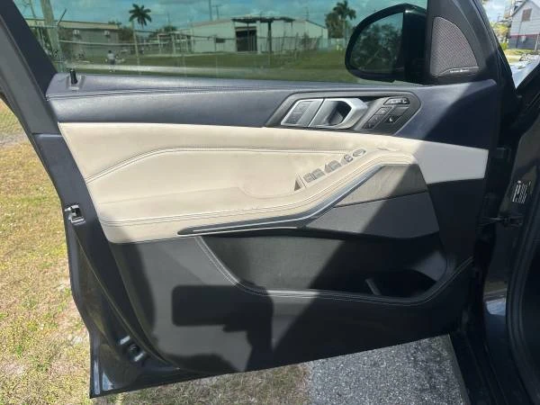 2019 BMW G07 X7 - Image 9 of 17