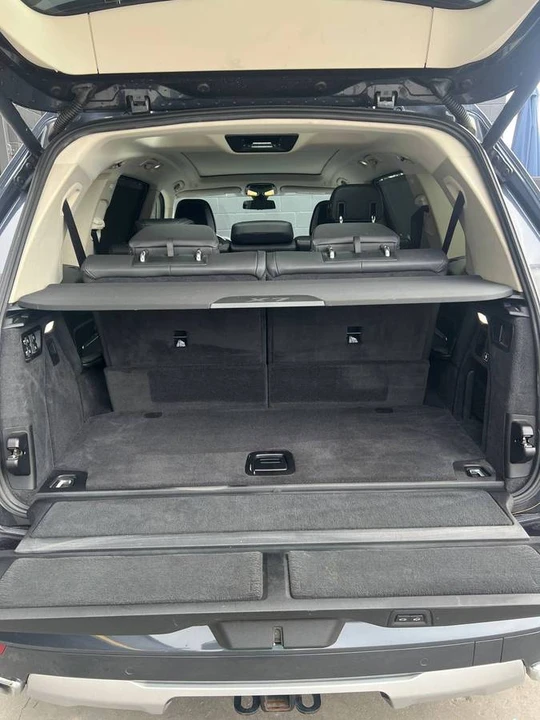 2019 BMW X7 - Image 9 of 9