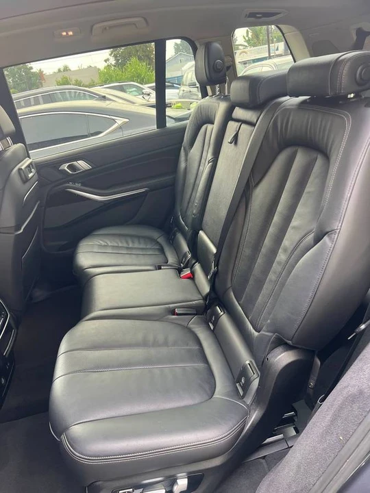 2019 BMW X7 - Image 7 of 9