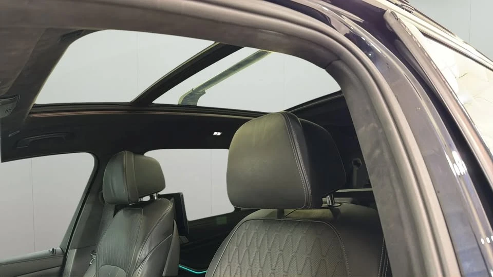2019 BMW G07 X7 - Image 15 of 20