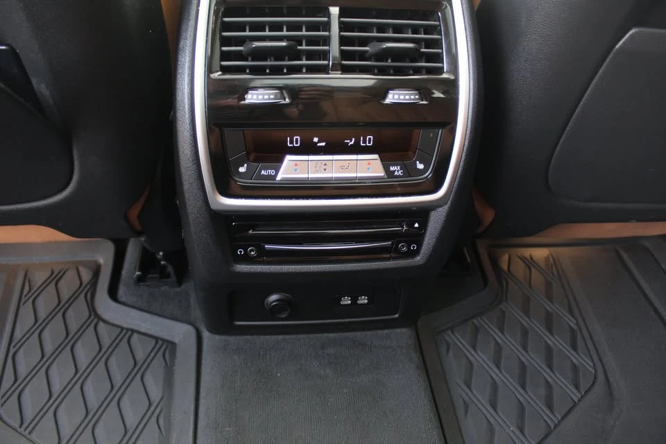 2019 BMW G07 X7 - Image 12 of 19