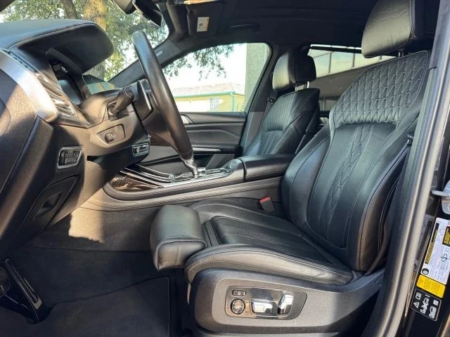 2019 BMW G07 X7 - Image 16 of 21