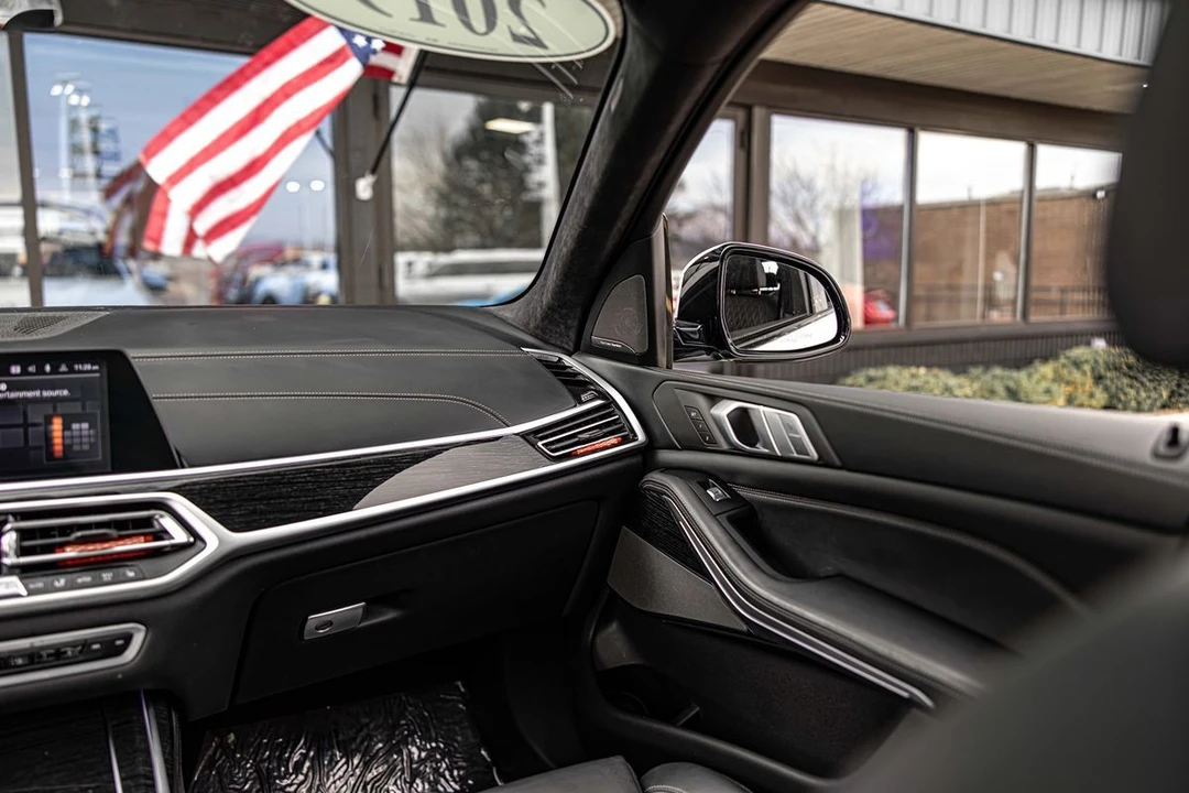 2019 BMW G07 X7 - Image 16 of 21