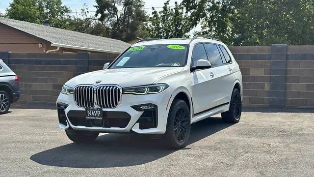 2019 BMW X7 xDrive50i Sport Utility 4D