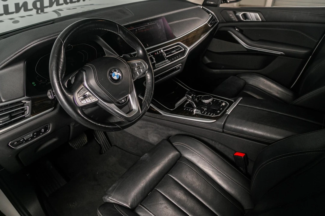 2019 BMW G07 X7 - Image 2 of 21