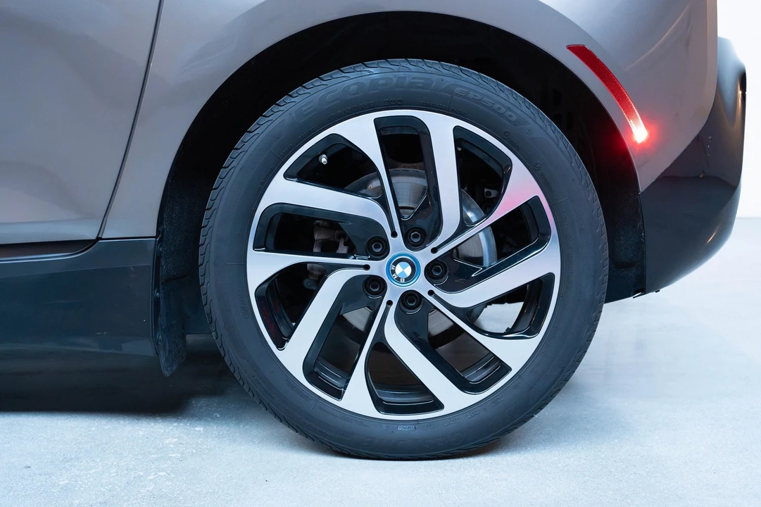 2019 BMW i3 - Image 21 of 21