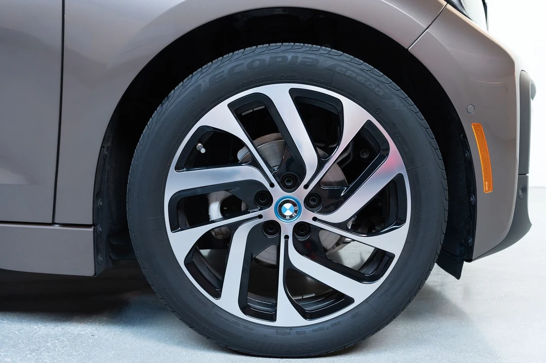 2019 BMW i3 - Image 19 of 21