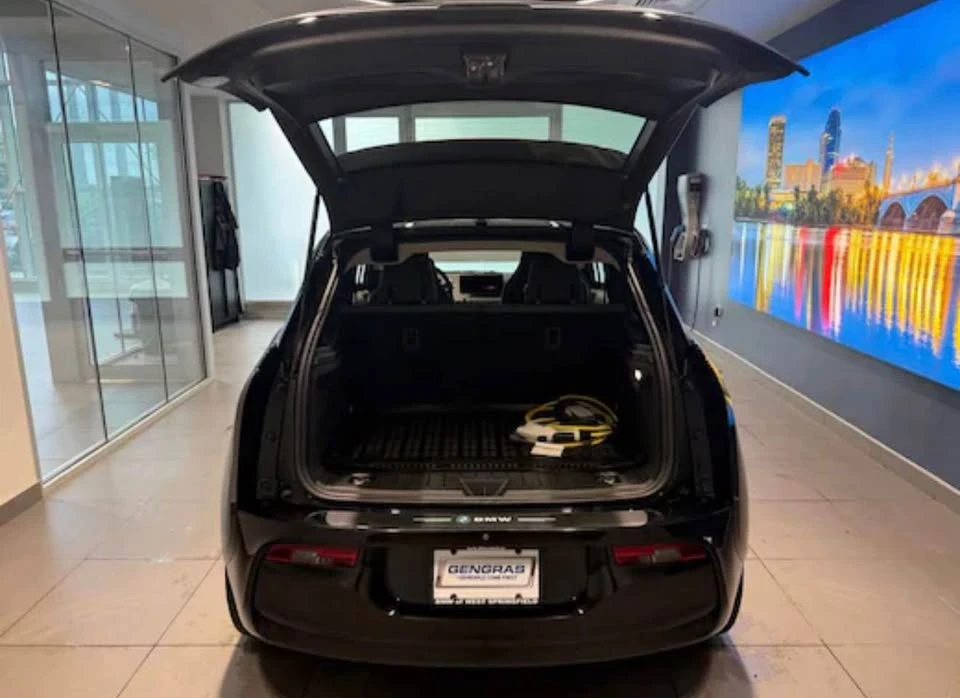 2019 BMW i3 - Image 11 of 13