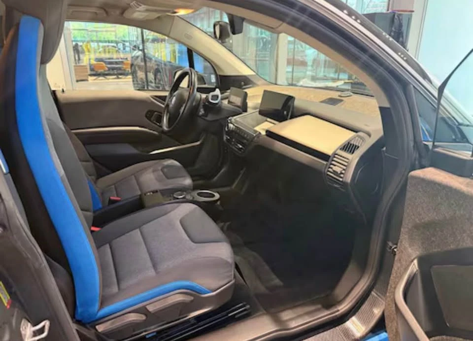 2019 BMW i3 - Image 12 of 13