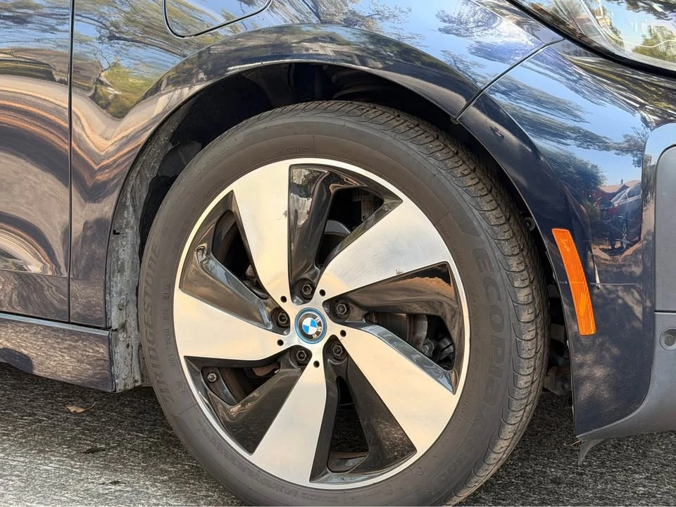 2019 BMW i3 - Image 7 of 20
