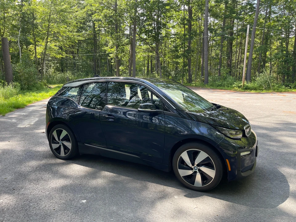2019 BMW i3 - Image 17 of 31