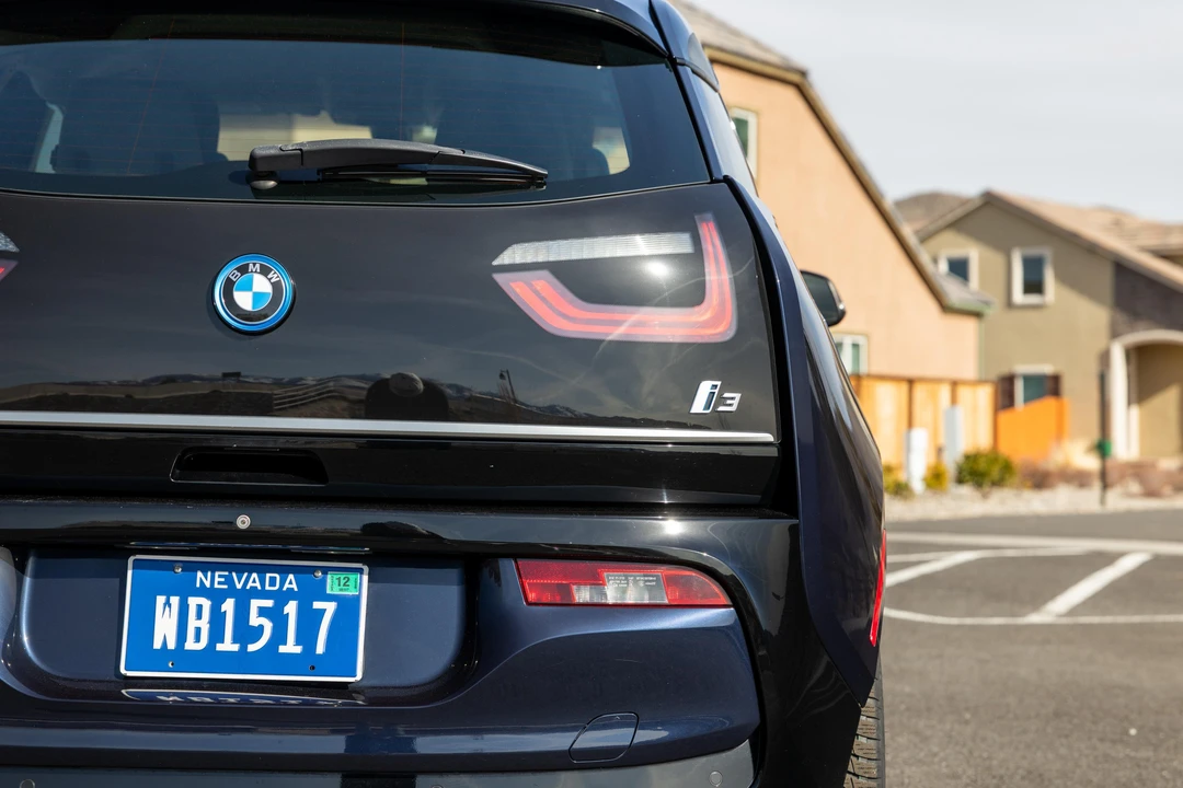 2019 BMW i3 - Image 21 of 31
