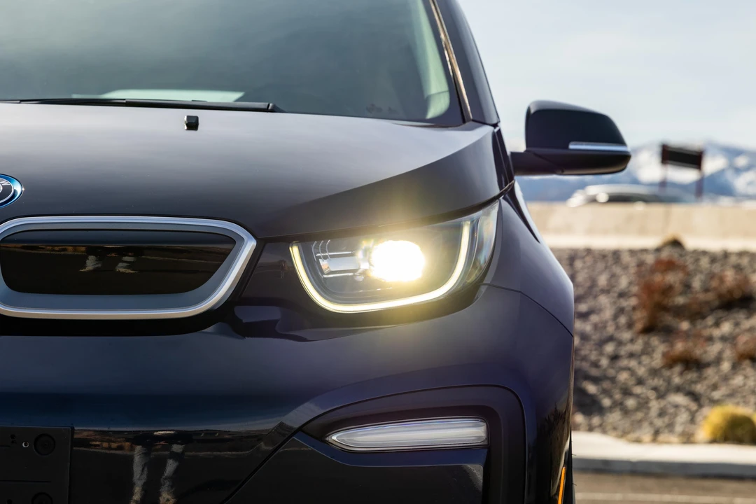 2019 BMW i3 - Image 15 of 31