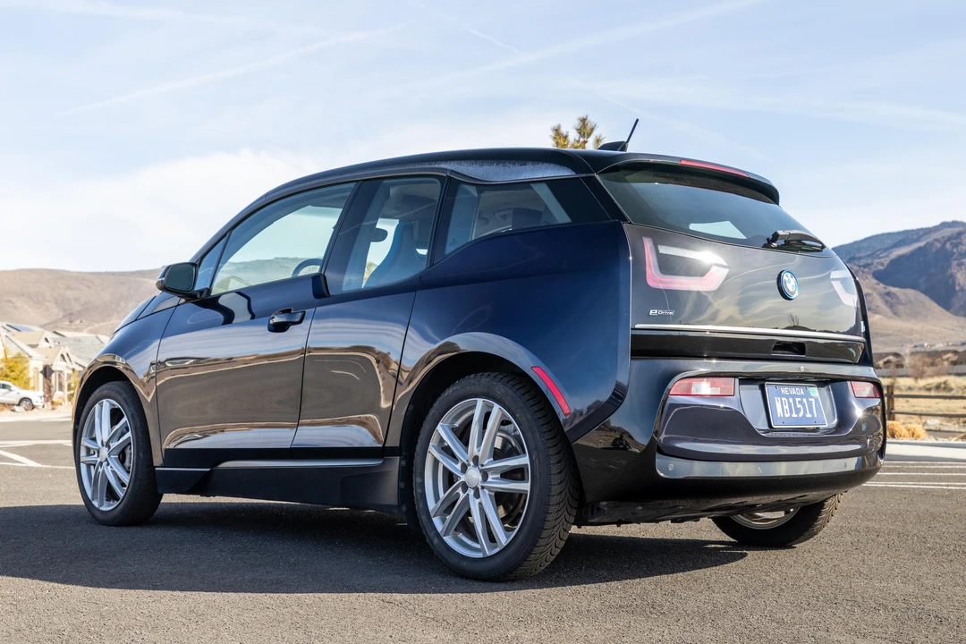 2019 BMW i3 - Image 8 of 31