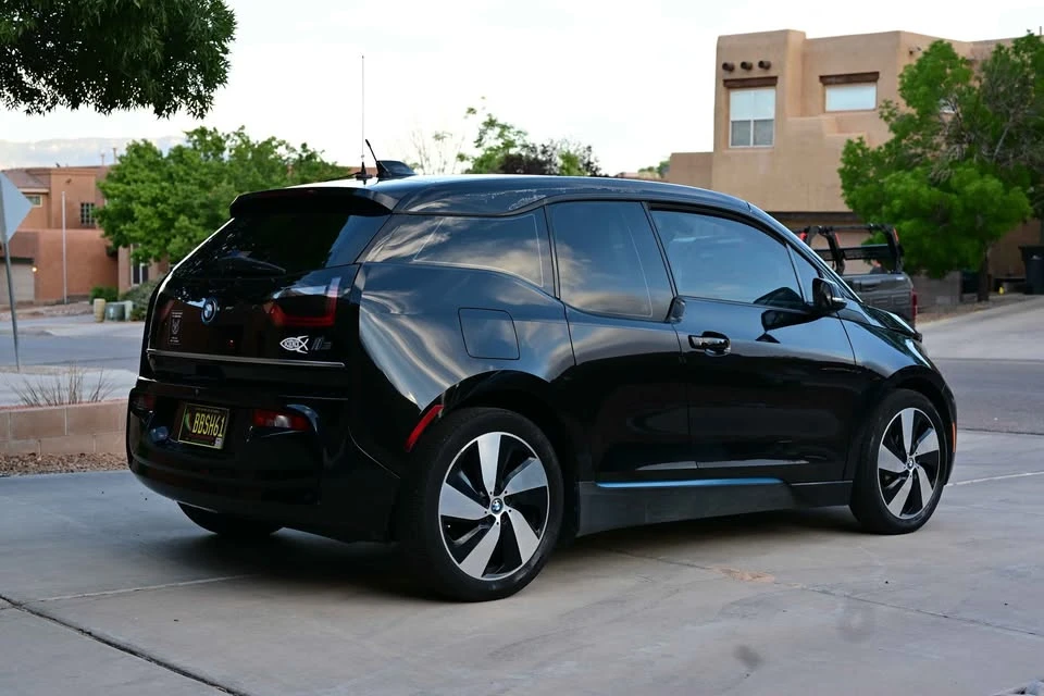2019 BMW i3 - Image 2 of 10