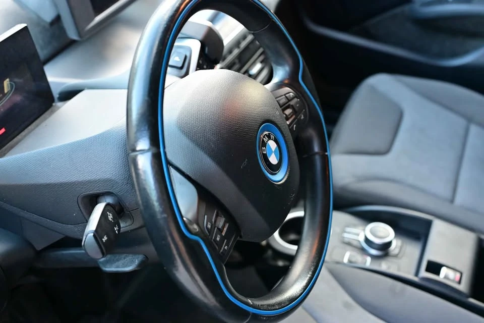 2019 BMW i3 - Image 7 of 10
