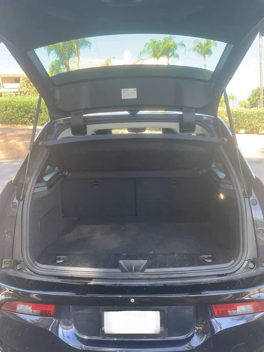 2019 BMW i3 - Image 11 of 12