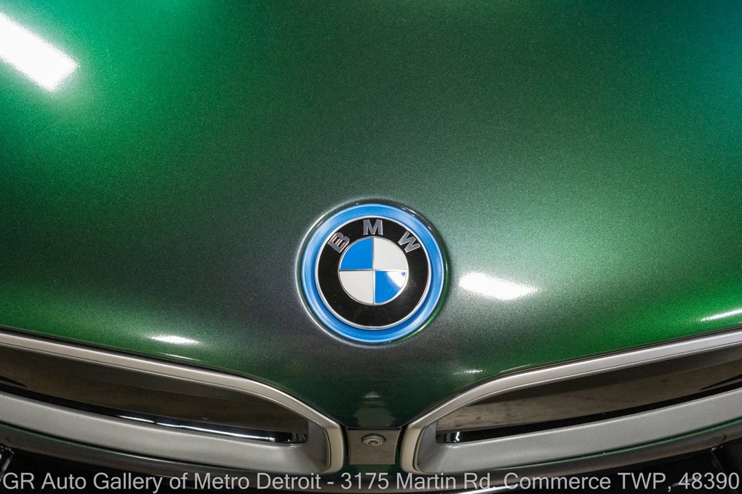 2019 BMW i8 - Image 25 of 31