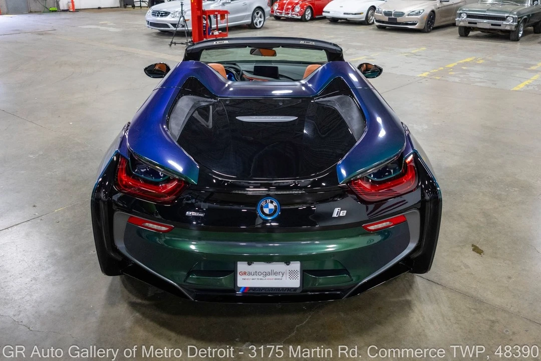 2019 BMW i8 - Image 6 of 31