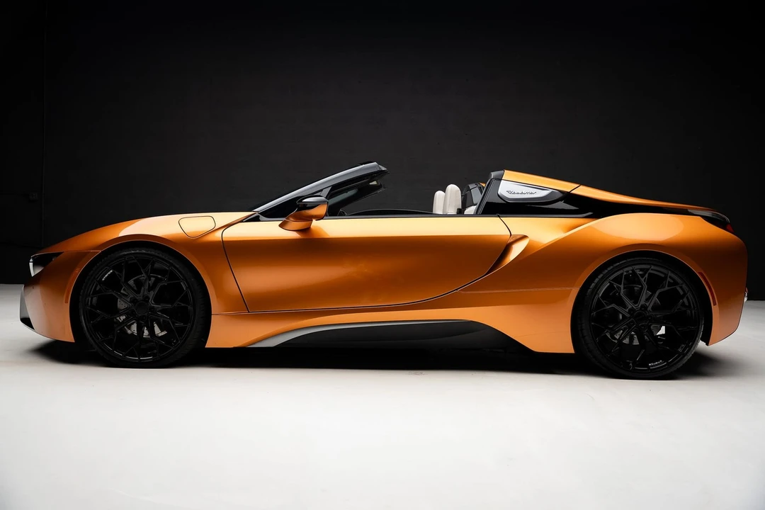 2019 BMW i8 - Image 19 of 31