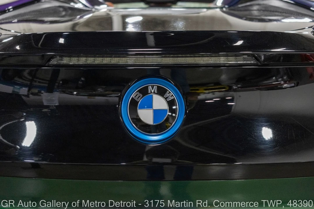 2019 BMW i8 - Image 29 of 31