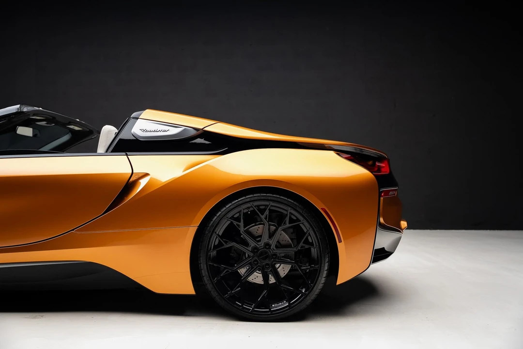 2019 BMW i8 - Image 22 of 31